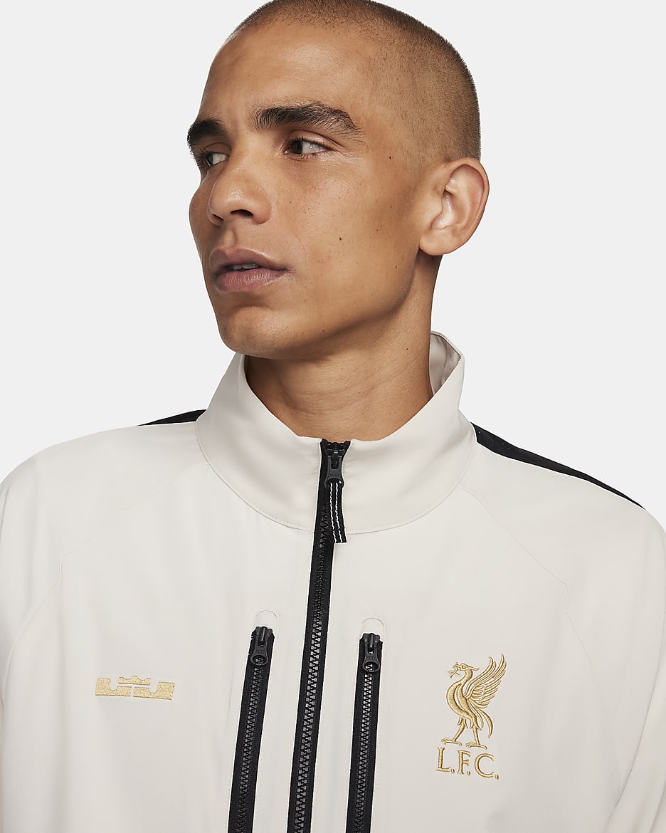 NIKE公式】レブロン x リバプール FC メンズ Dri-FIT バスケットボールトラックスーツ.オンラインストア (通販サイト)